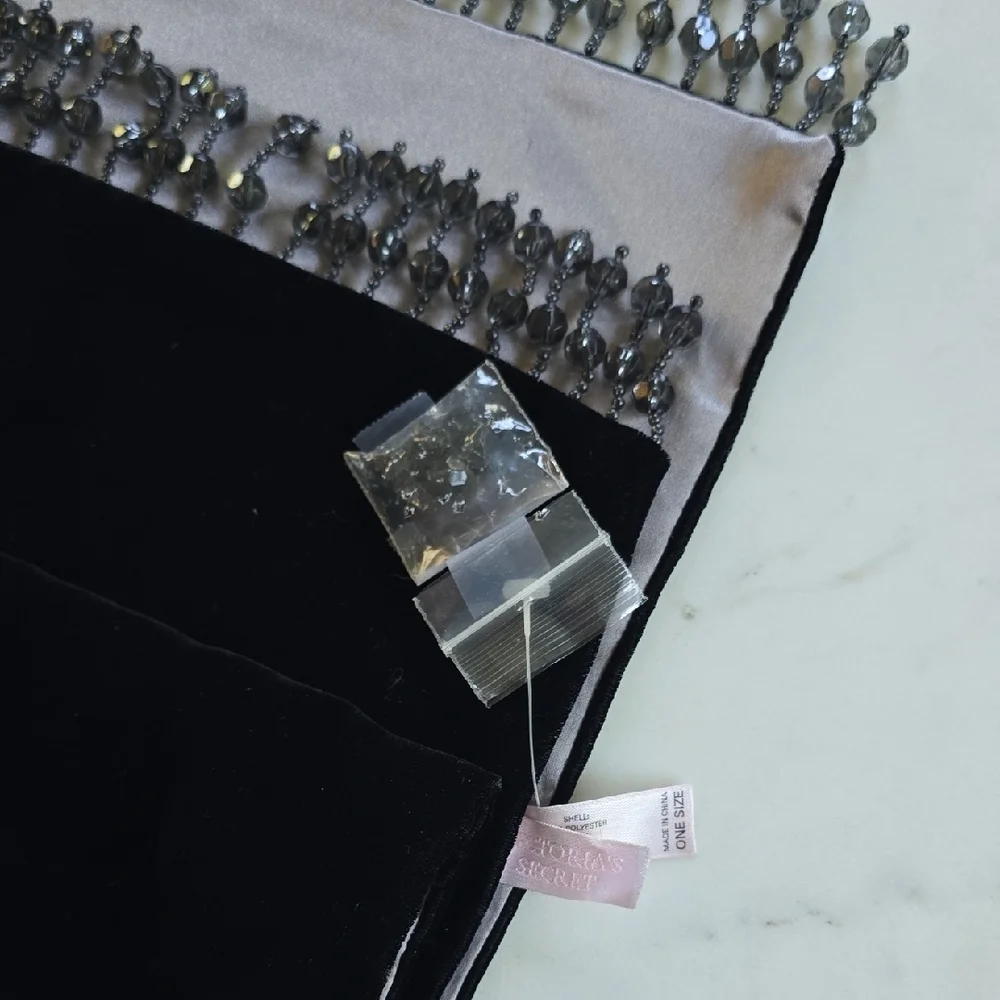 Victoria's Secret Black and Silver Beaded Wrap. - Picture 6 of 7